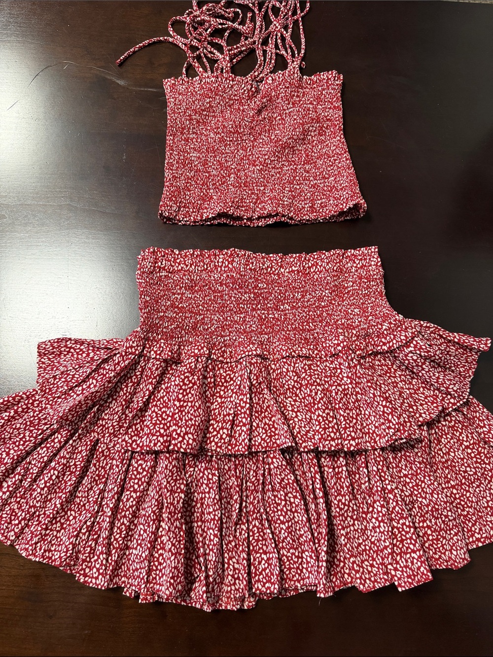 A beautiful 2 piece mini set